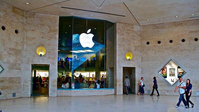 La Apple Store, Carrousel du Louvre, la más icónica de París cierra definitivamente sus puertas el 27 de octubre