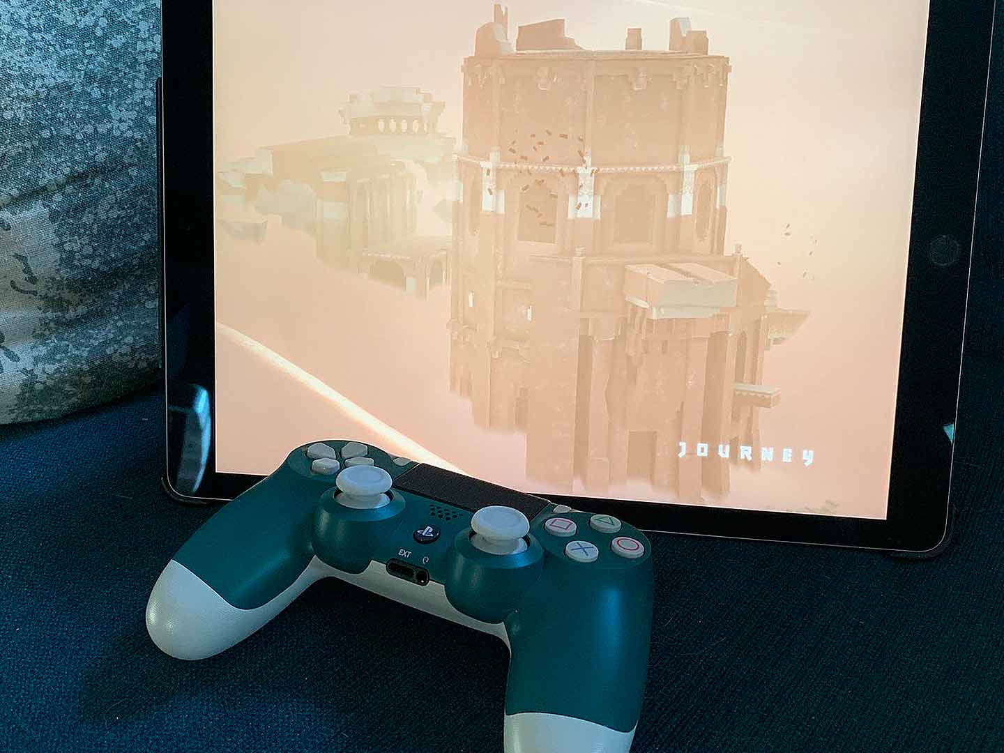 Así es el juego de Journey jugado desde un iPad