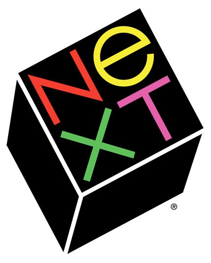 Logo de NeXT, empresa fundada por Steve Jobs tras su salida de Apple. 